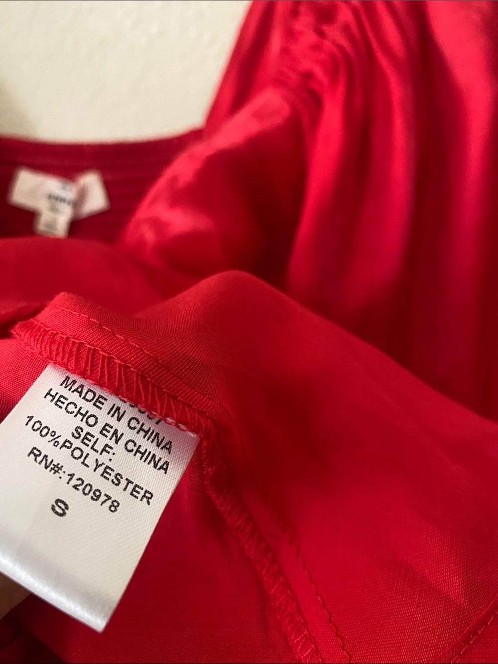 entro Red Peasant Blouse with Smocked Shoulders - Picture 11 of 11